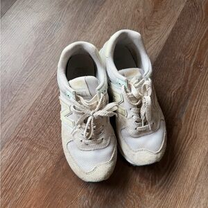 New Balance Cream & Off-White Retro Runner Sneakers